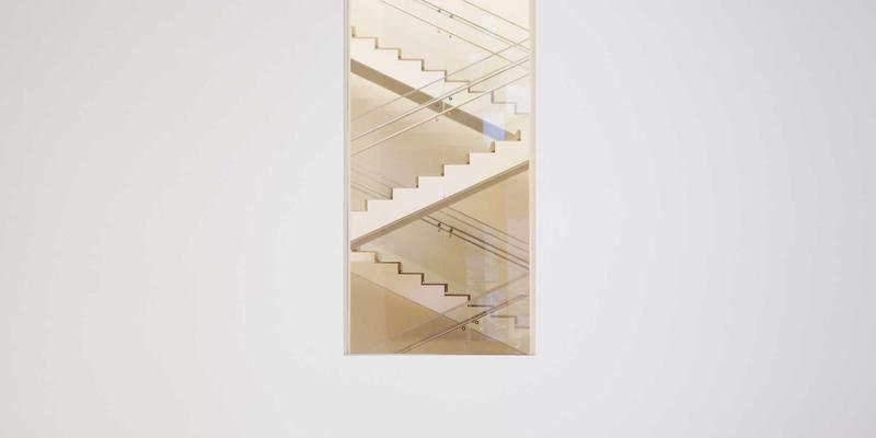 北京万嘉福装饰工程：专业建筑材料与匠心工艺，打造安全耐用的学校医院公共空间